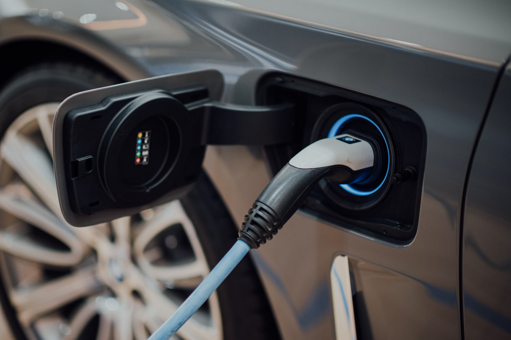 Podcast: Awkward Facts About Electric Cars; The Science Of Bidets - Vimarsana News