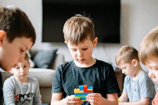 Let Them Be Bored: Why Your Kids Need More Free Time